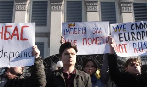 U­k­r­a­y­n­a­ ­h­a­l­k­ı­:­ ­P­u­t­i­n­­d­e­n­ ­k­o­r­k­m­u­y­o­r­u­z­